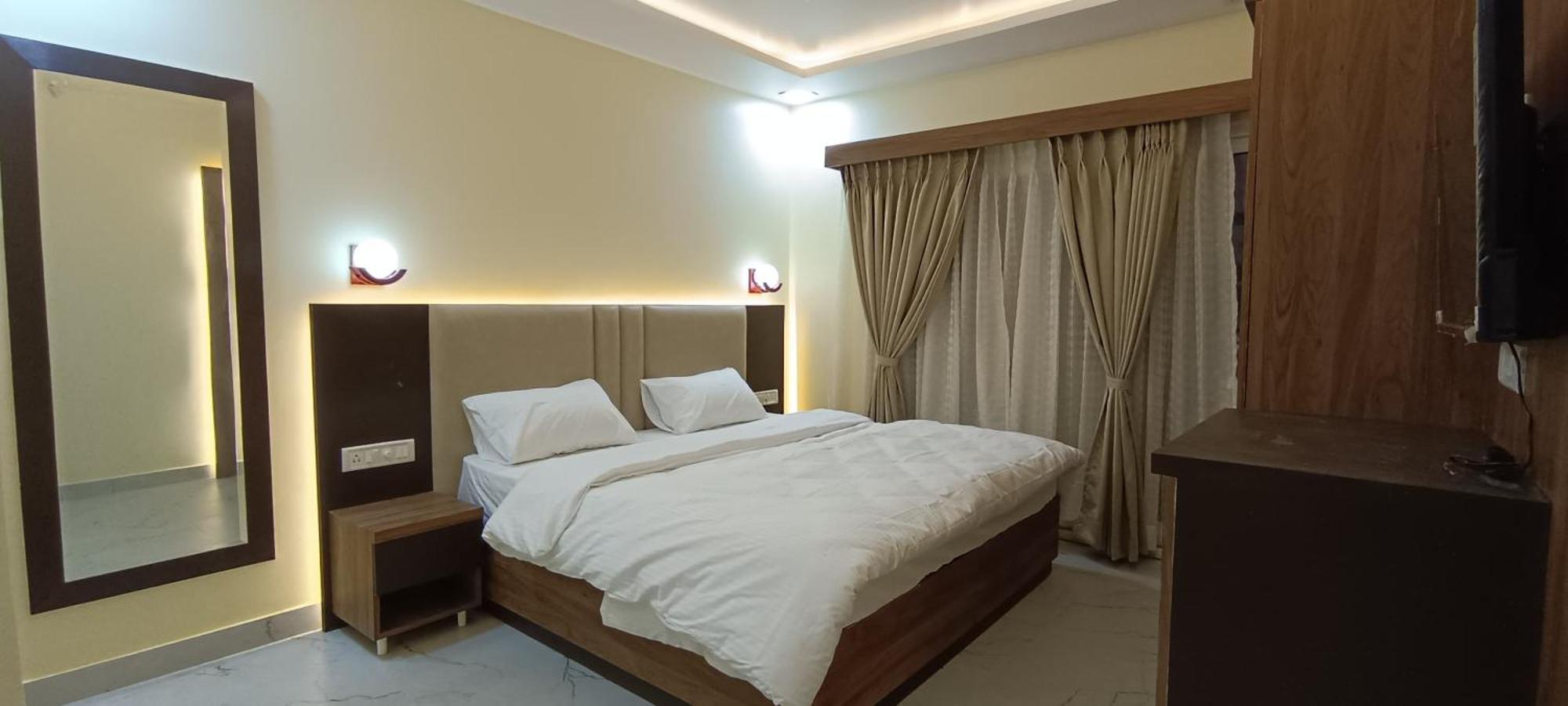 The Banaras Hotel Varanasi Exterior foto